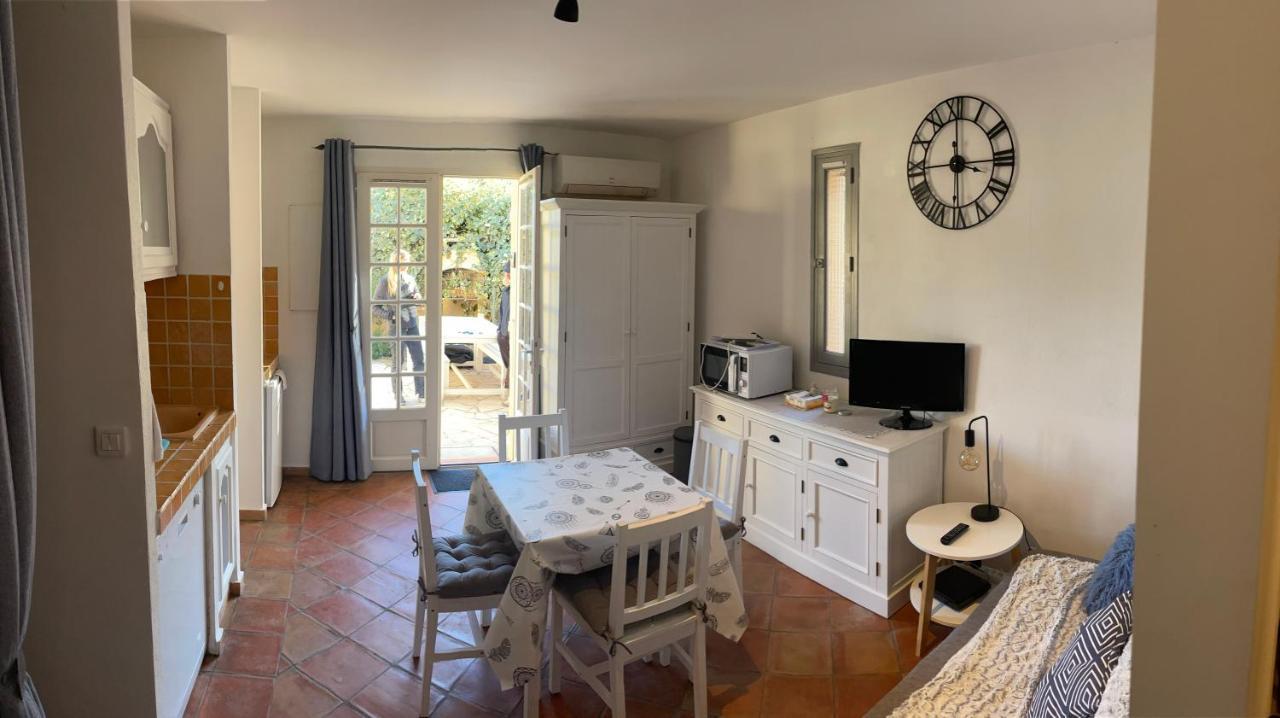 Superbe Emplacement , Terrasse Et Parking! Saint-Tropez Exterior photo