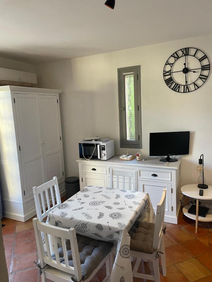 Superbe Emplacement , Terrasse Et Parking! Saint-Tropez Exterior photo