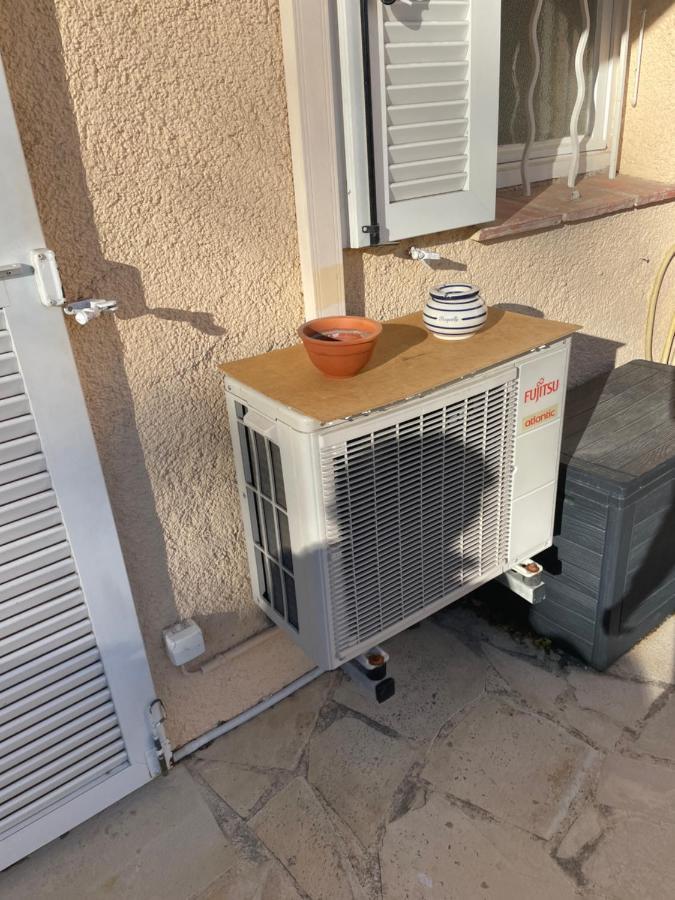 Superbe Emplacement , Terrasse Et Parking! Saint-Tropez Exterior photo