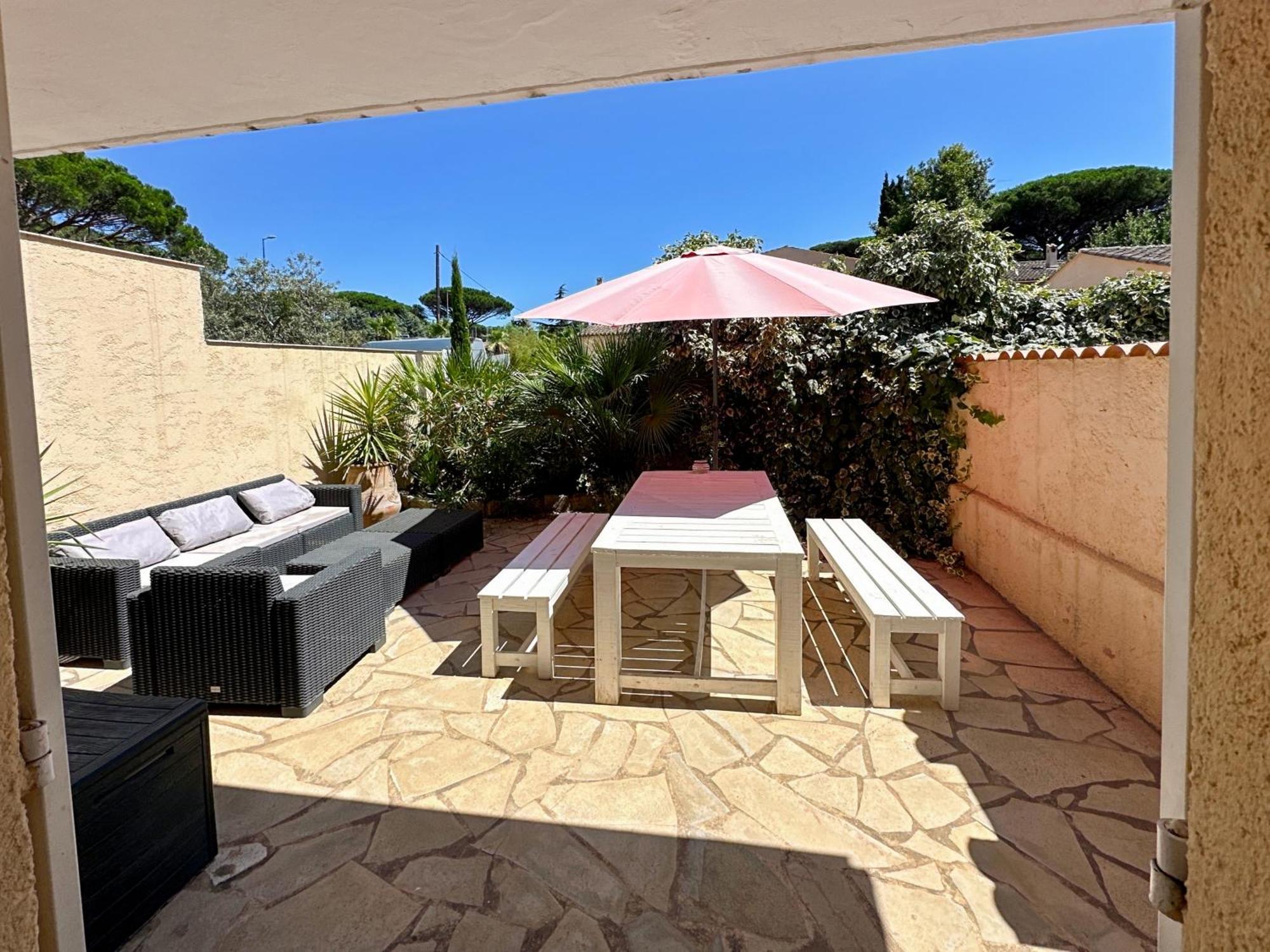 Superbe Emplacement , Terrasse Et Parking! Saint-Tropez Exterior photo