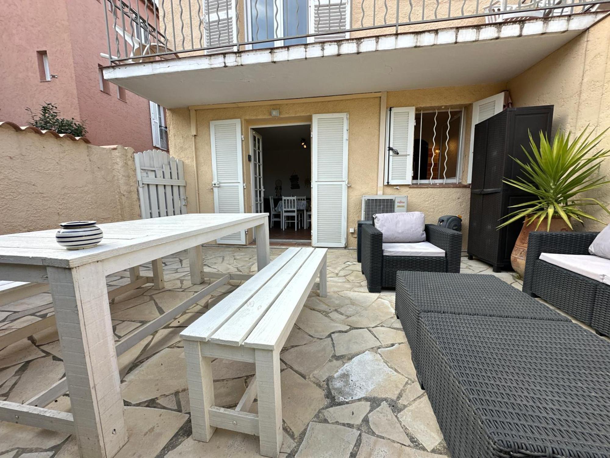 Superbe Emplacement , Terrasse Et Parking! Saint-Tropez Exterior photo
